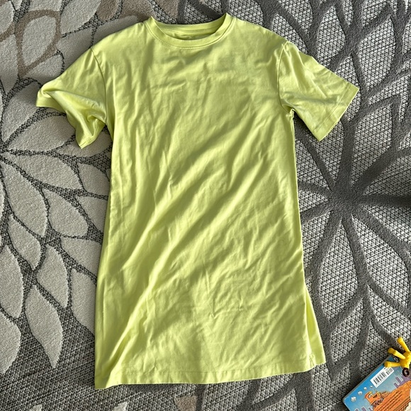 Neon dress - Picture 2 of 2